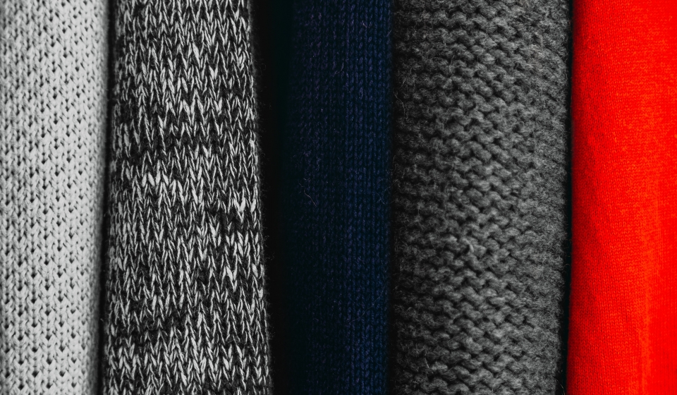 ผ้ายืด หรือ ผ้าถัก (knitted fabrics)